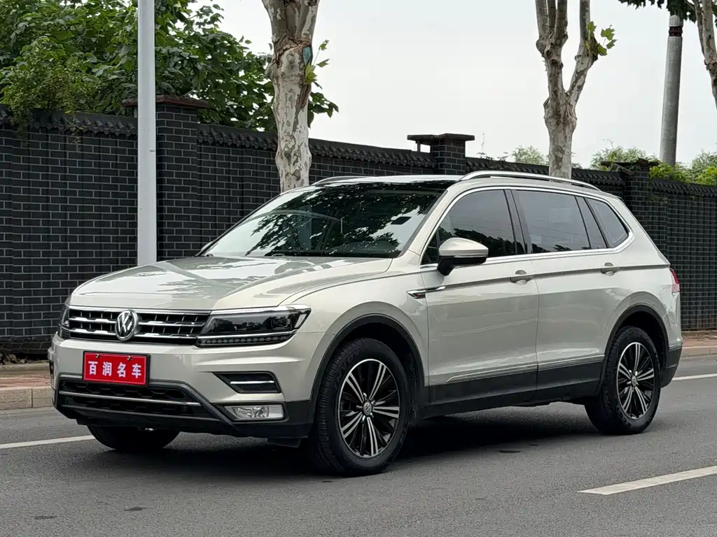 Volkswagen Tiguan L — миниатюра 3