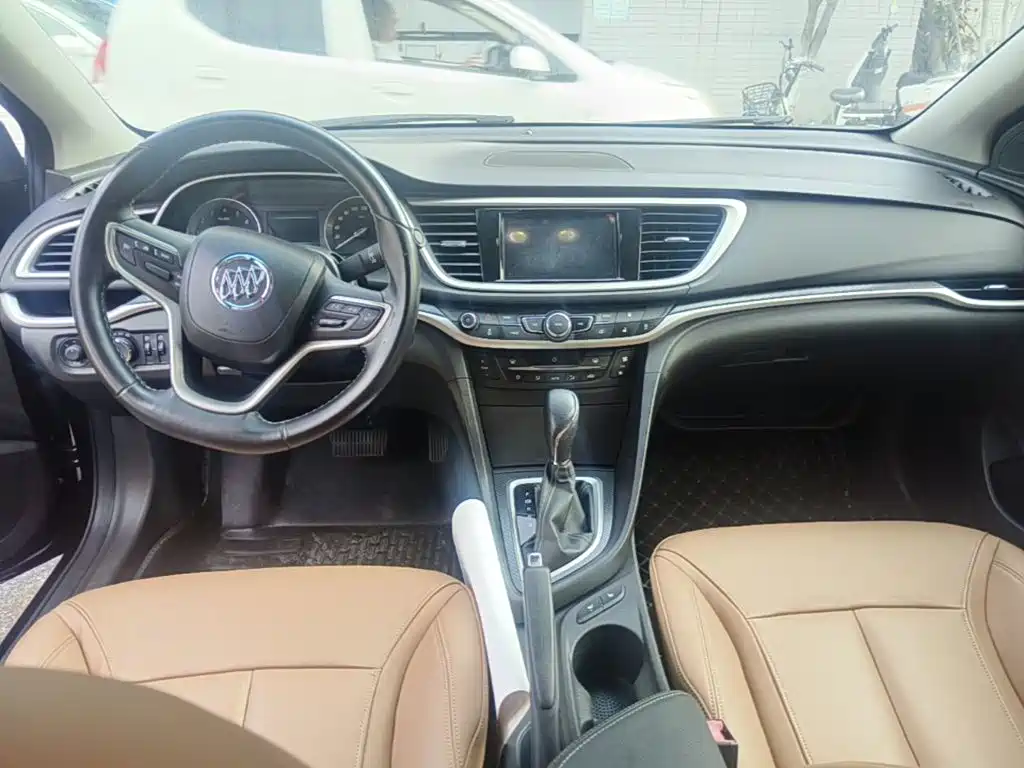 Buick Excelle — миниатюра 10