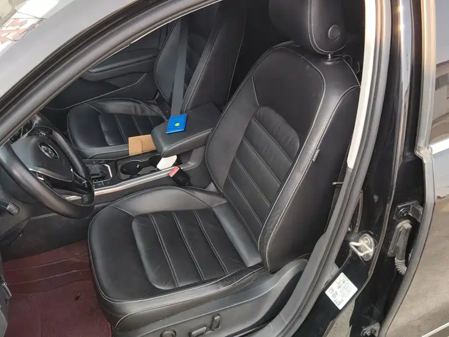 Volkswagen Passat — миниатюра 9