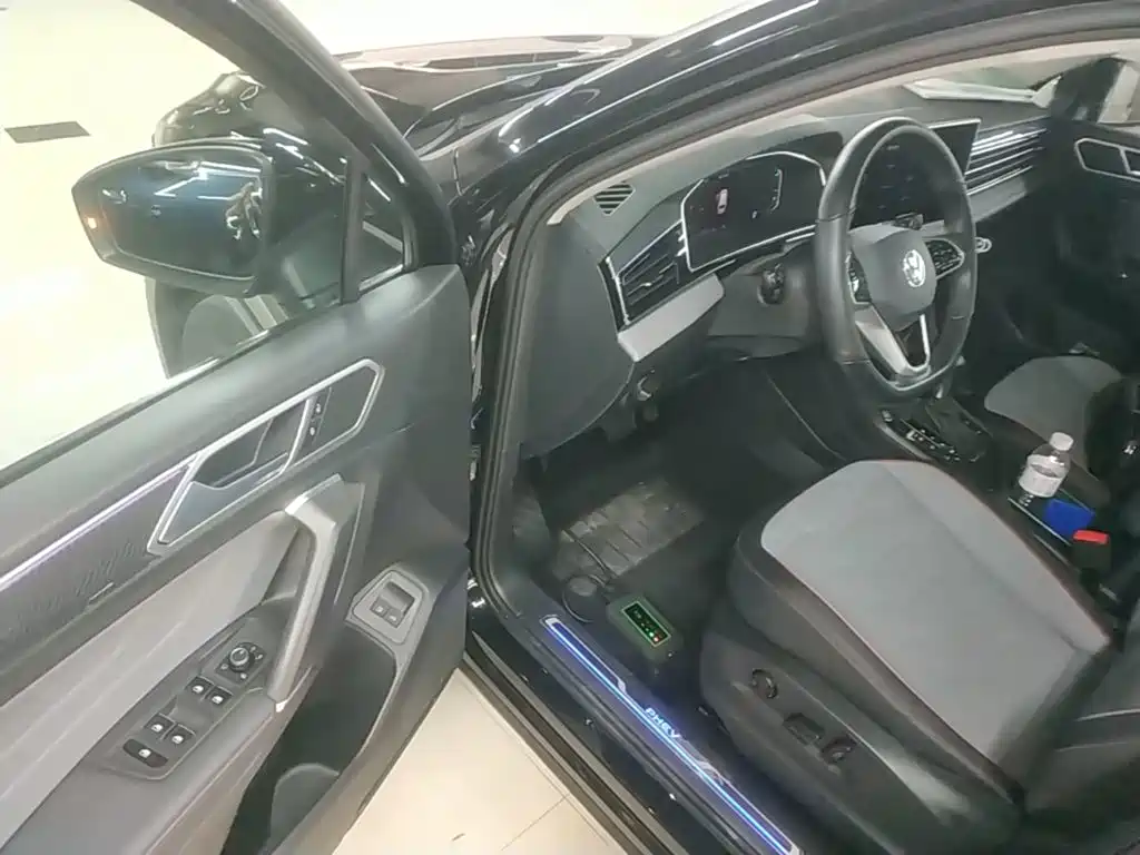 Volkswagen 途观L插电混动 — миниатюра 16