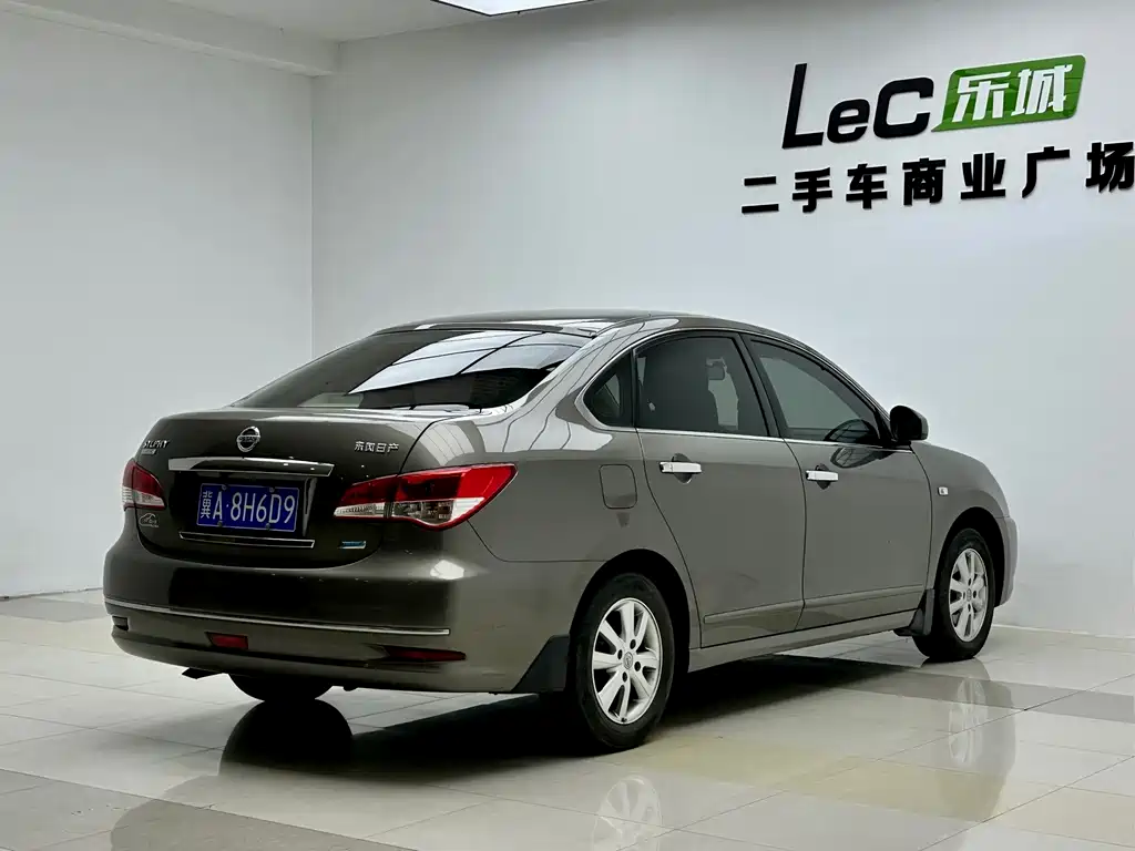 Nissan Sylphy — миниатюра 6