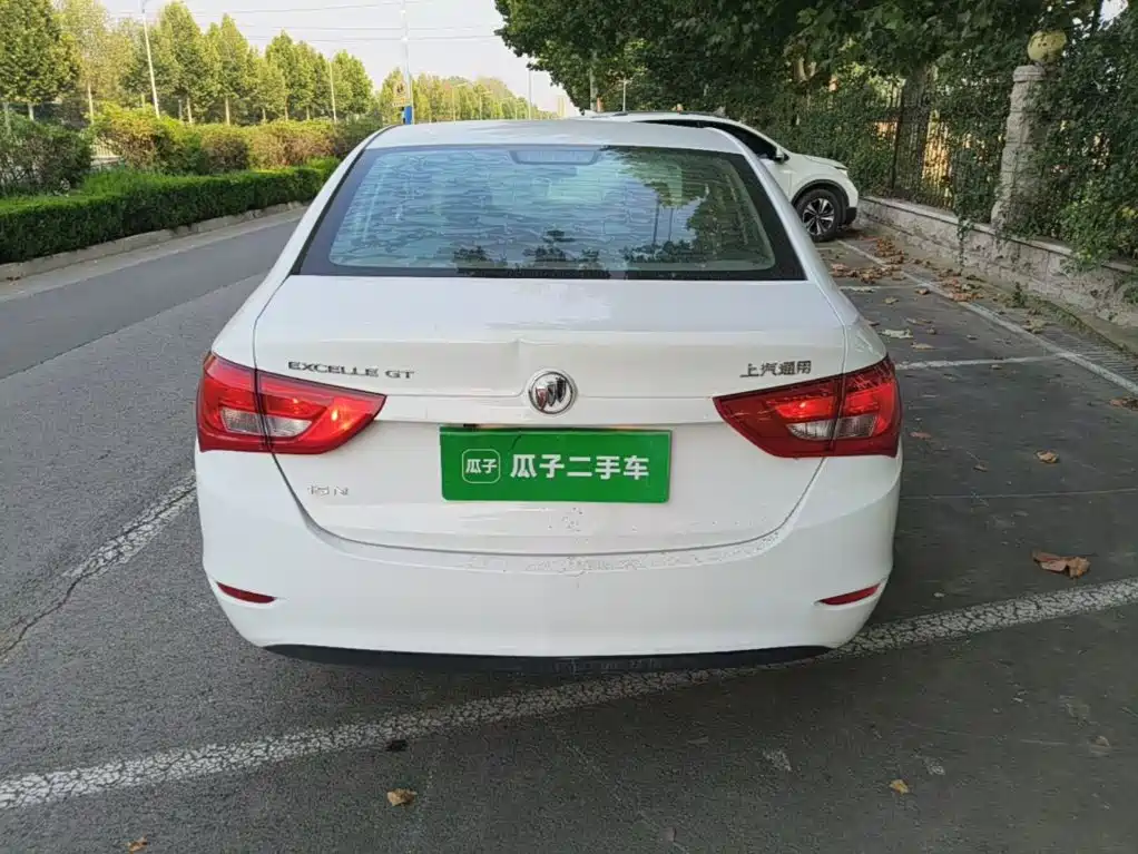 Buick Excelle — миниатюра 6
