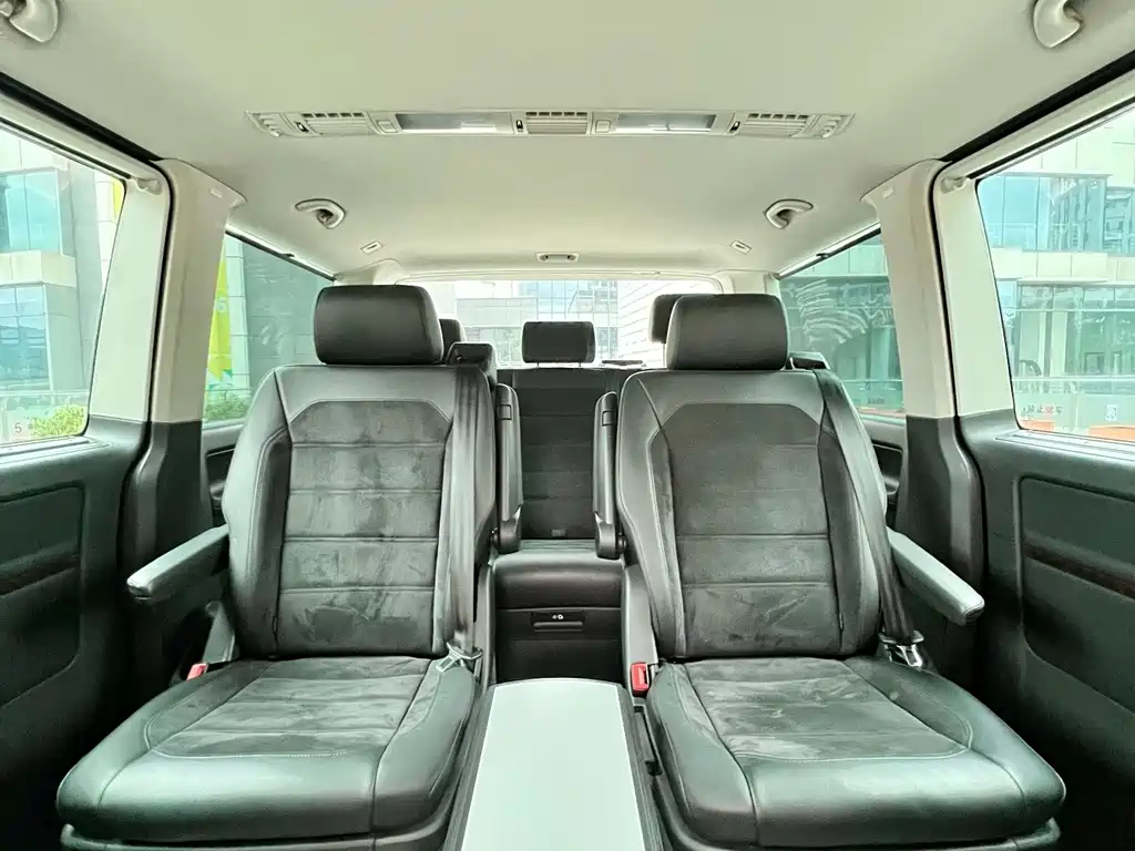 Volkswagen Multivan — миниатюра 14
