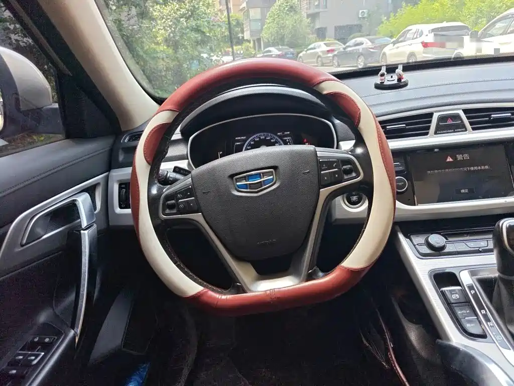 Geely Boyue — миниатюра 3