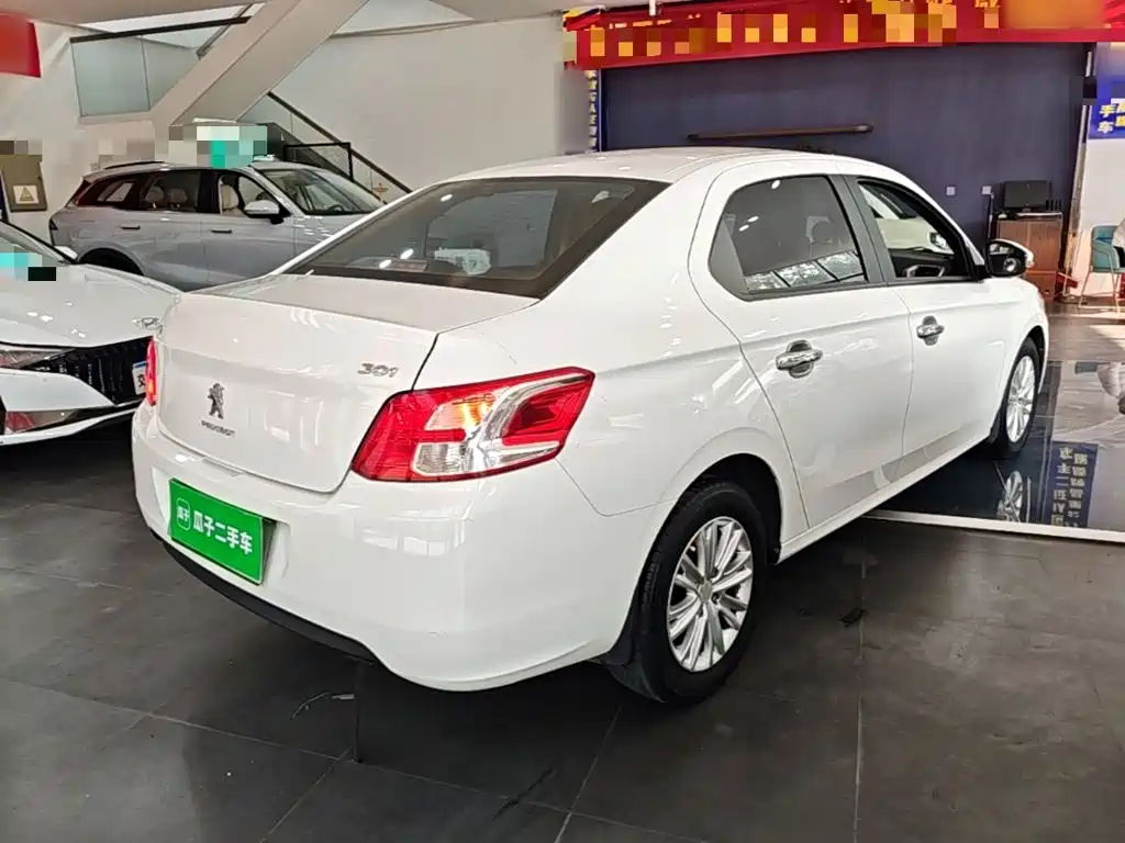 Peugeot 301 — миниатюра 7