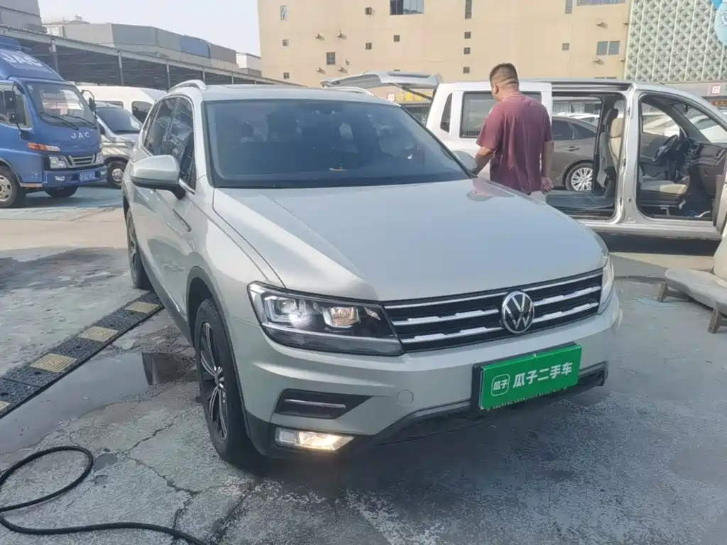 Volkswagen Tiguan L — миниатюра 4