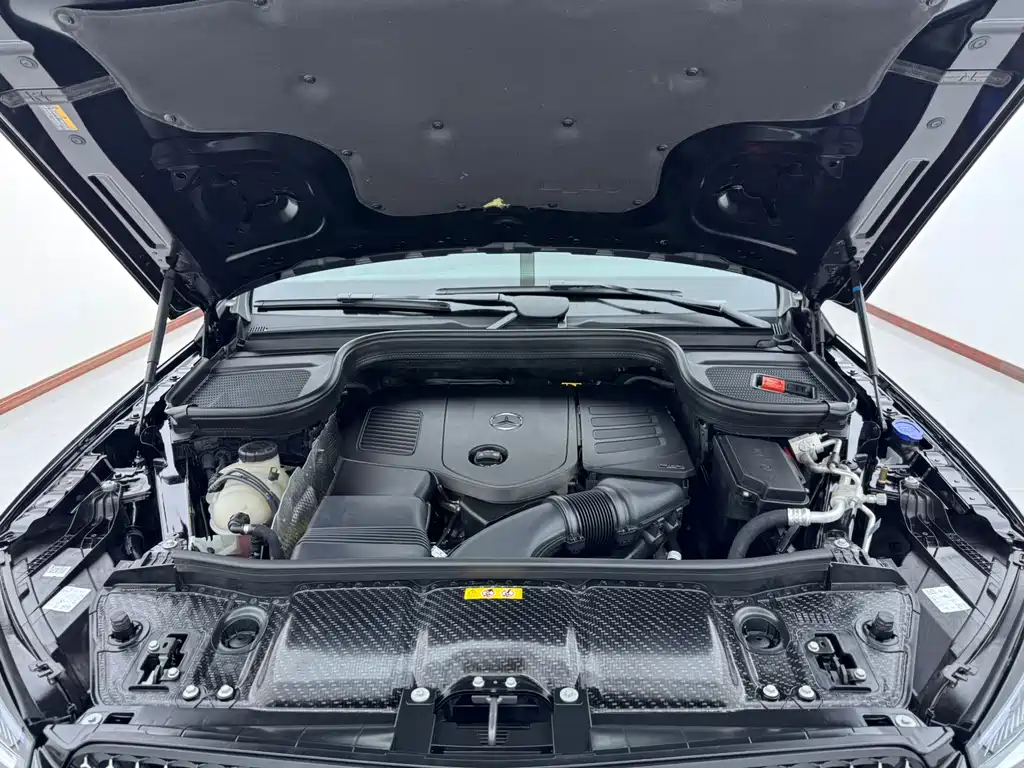 Mercedes-Benz GLE (Import) — миниатюра 11