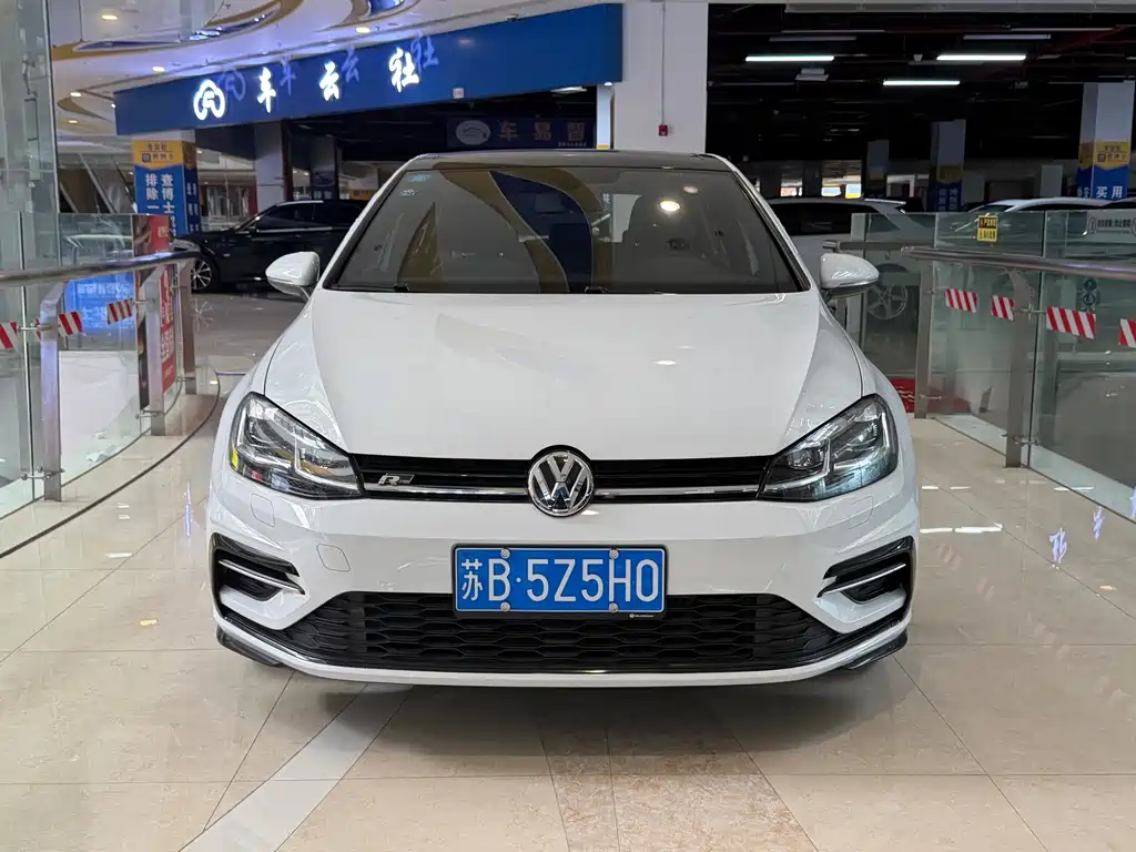 Volkswagen Golf — миниатюра 2
