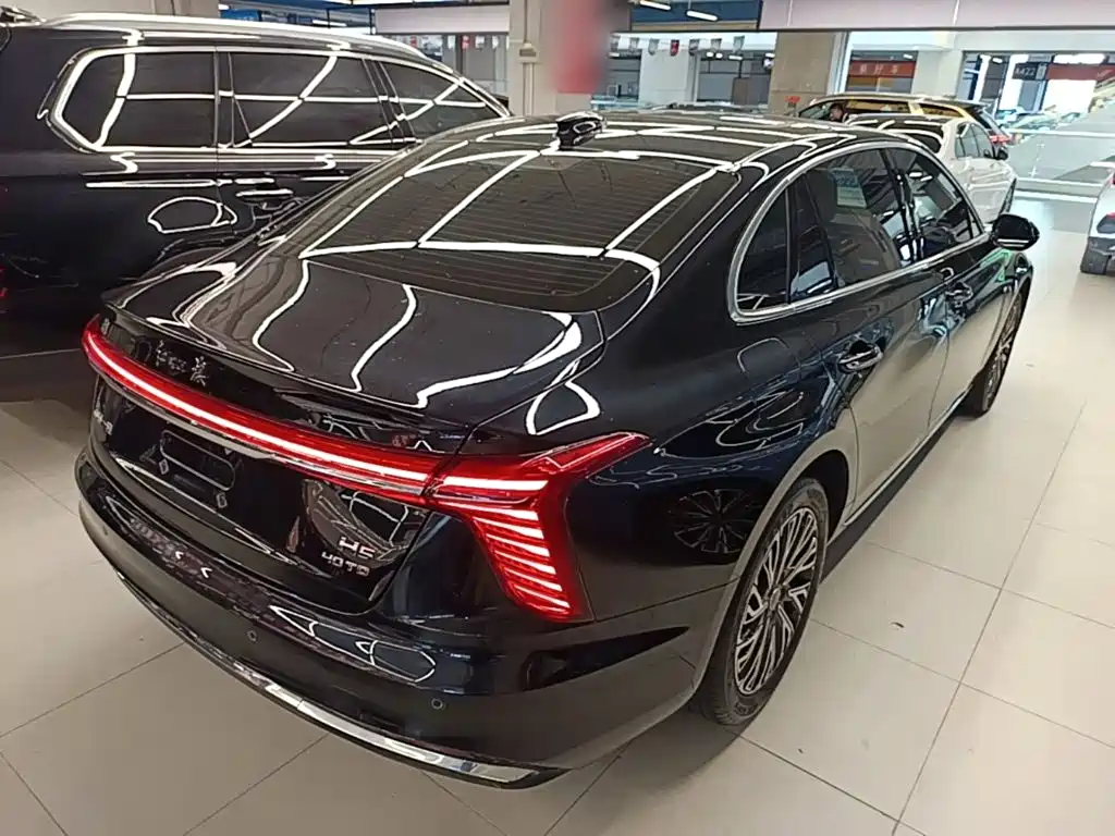 Hongqi Hongqi H5 — миниатюра 7