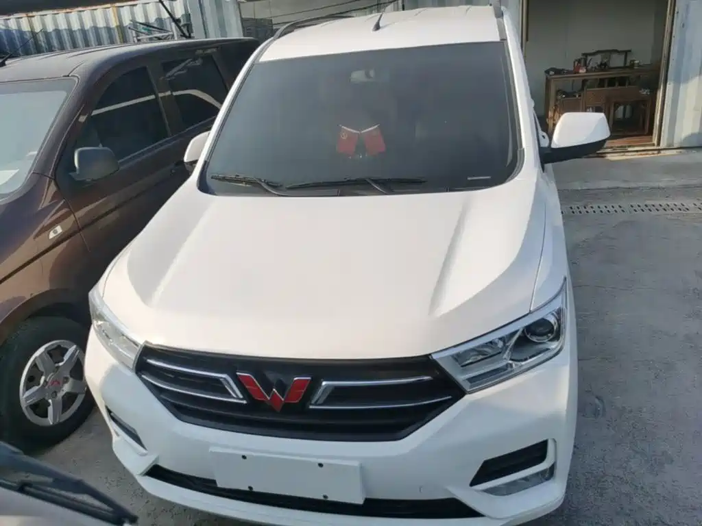 Wuling Hongguang — миниатюра 3