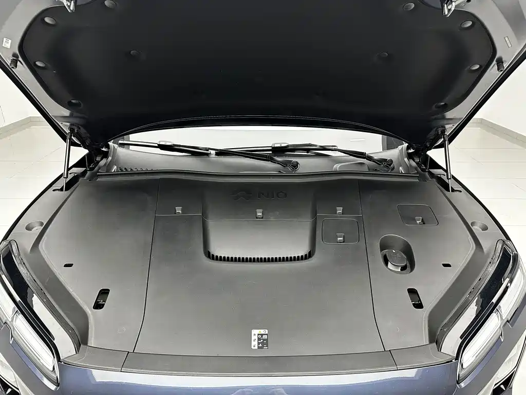 NIO EC6 — миниатюра 17