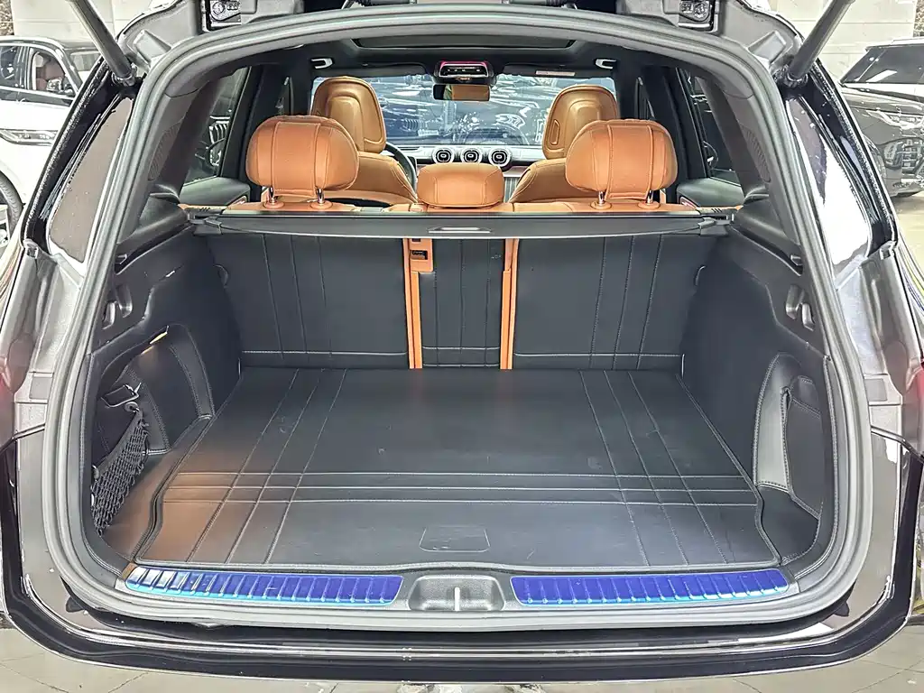 Mercedes-Benz GLC — миниатюра 8