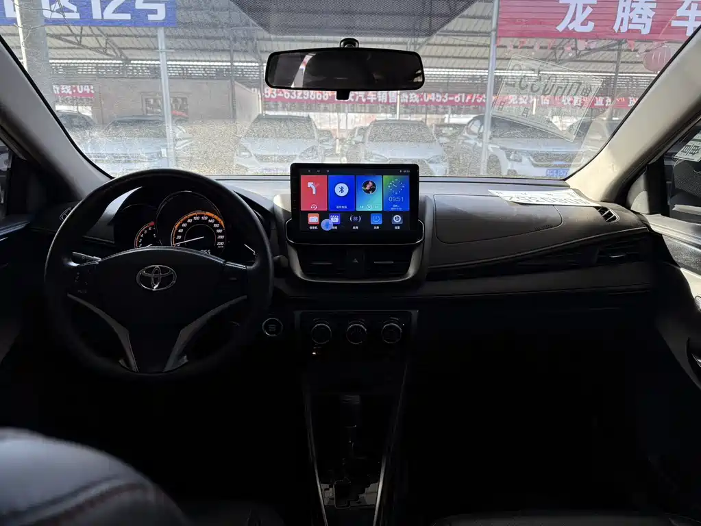 TOYOTA YARIS L ZHIXUAN