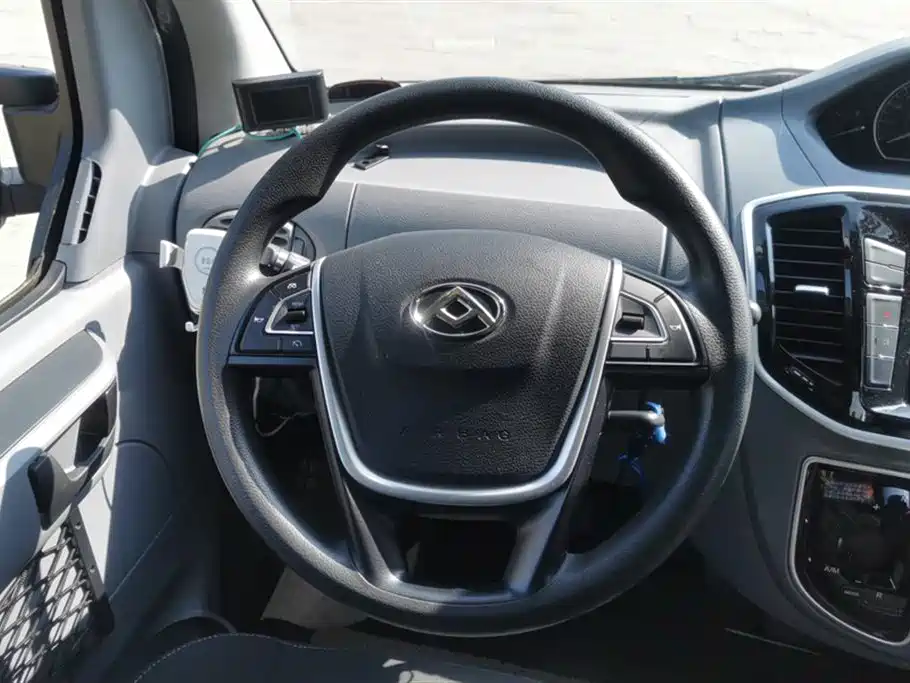 SAIC MAXUS XINTU V80