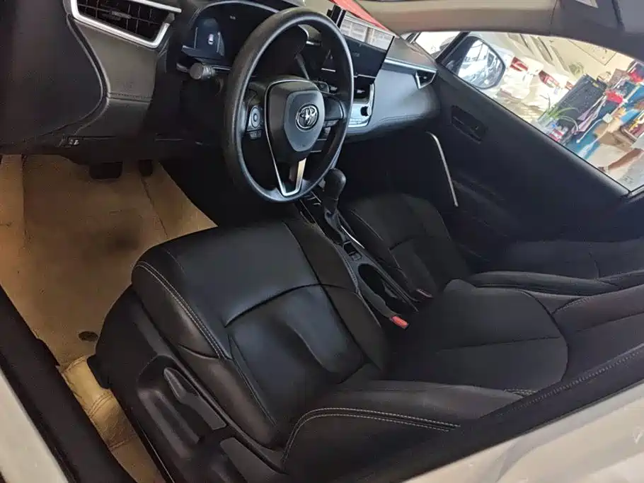 Toyota Frontlander — миниатюра 9