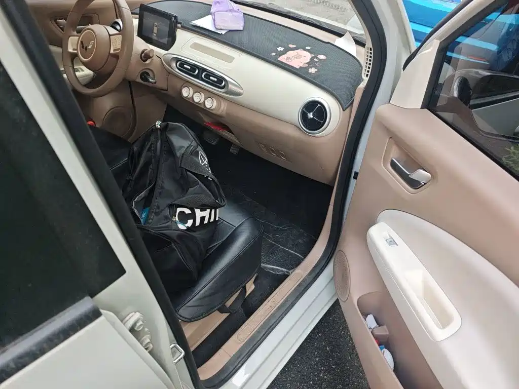 Wuling MINIEV — миниатюра 19