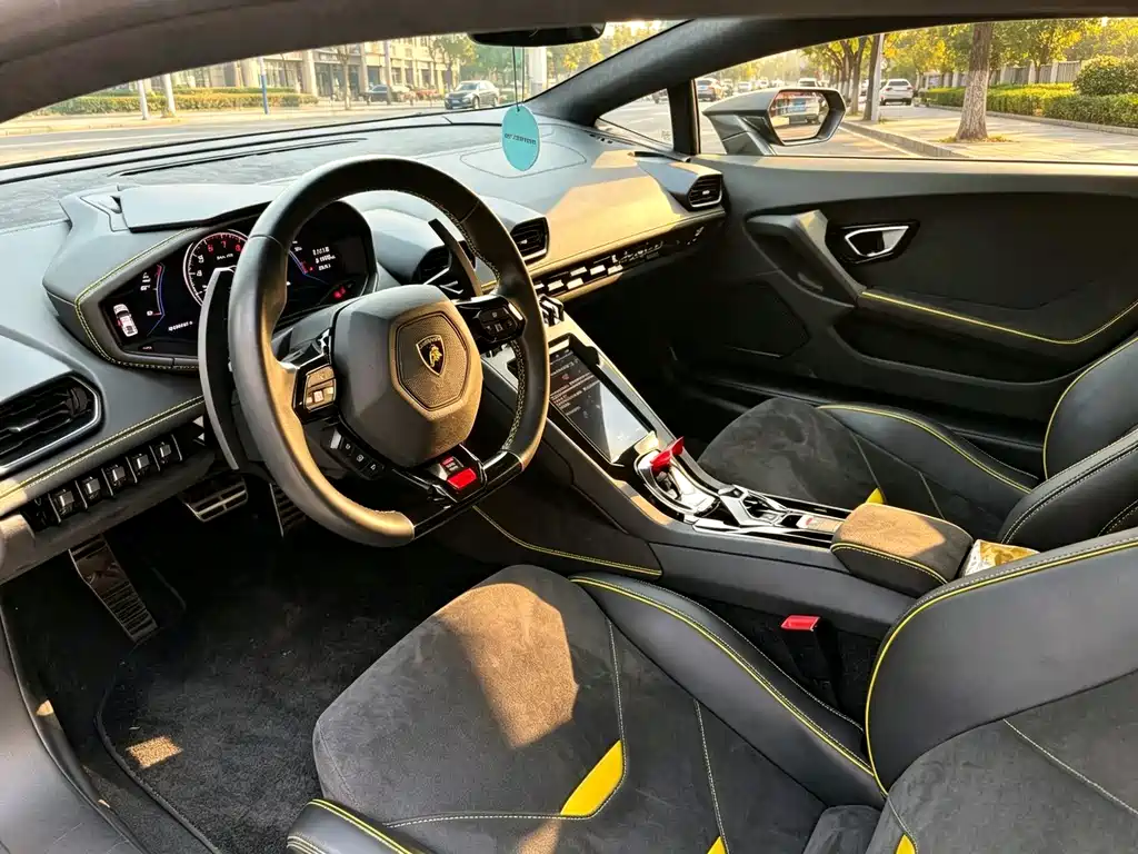 Lamborghini Huracán — миниатюра 6