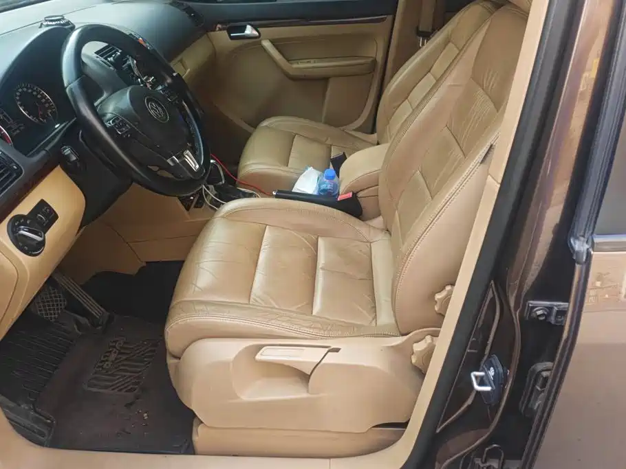 Volkswagen Touran — миниатюра 9