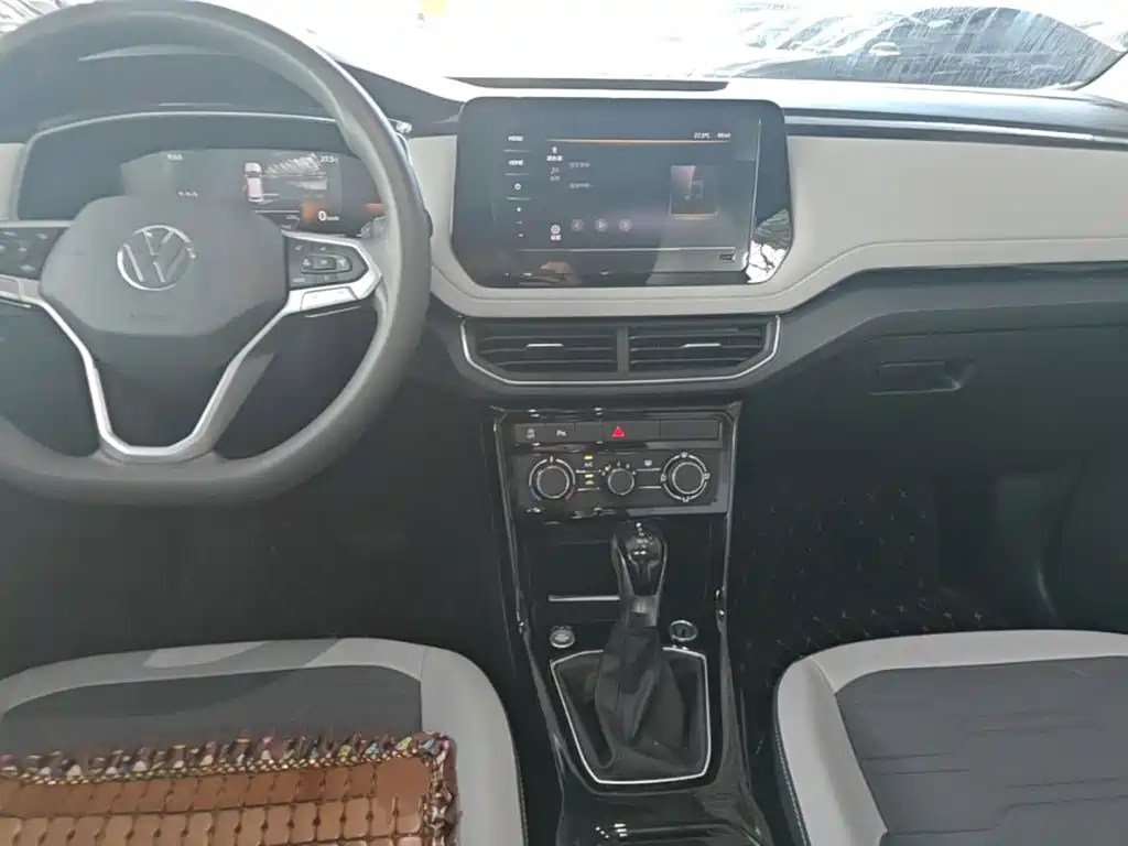 Volkswagen Tharu — миниатюра 10