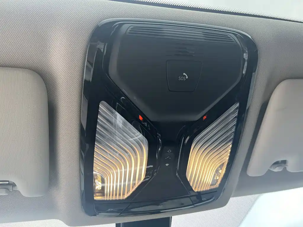 BMW 3 Series — миниатюра 17