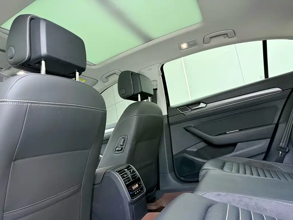 Volkswagen Magotan — миниатюра 9
