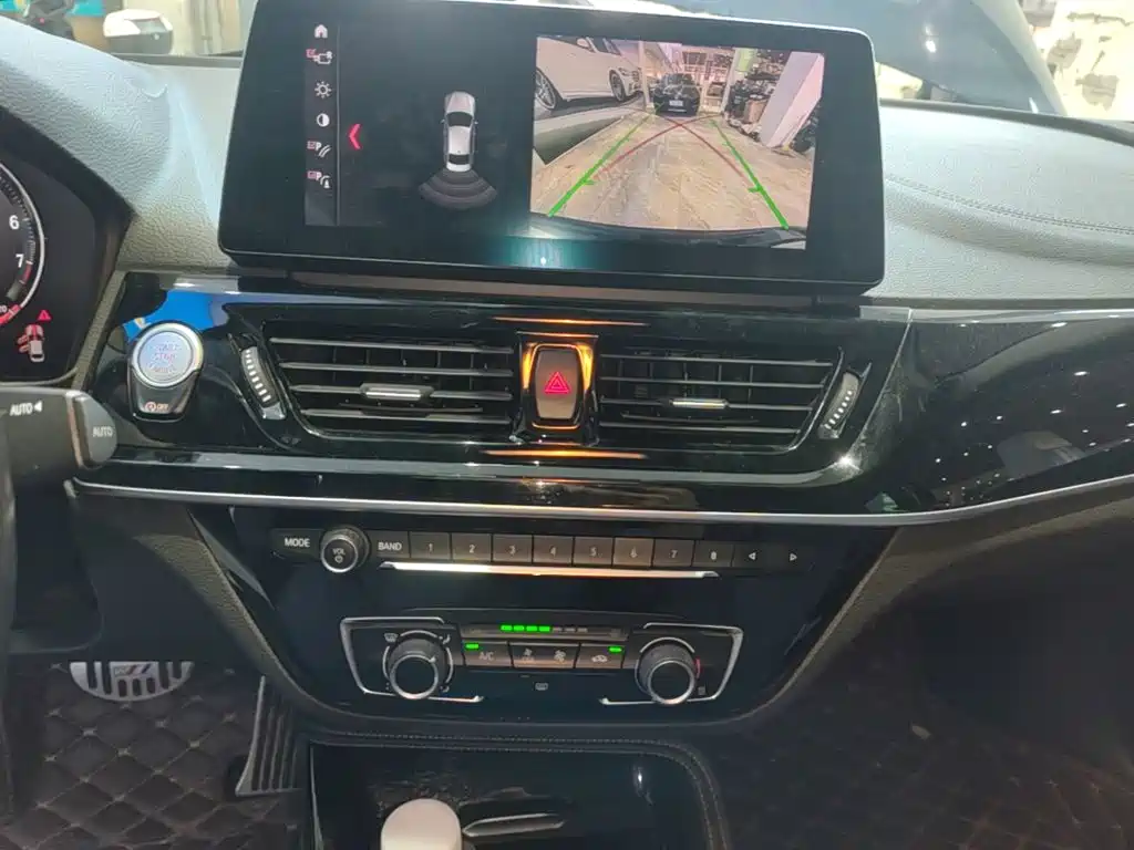 BMW 1 Series — миниатюра 13