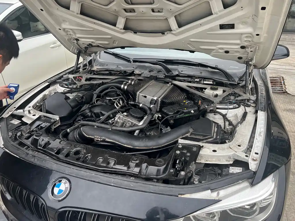 BMW M4 2014 M4