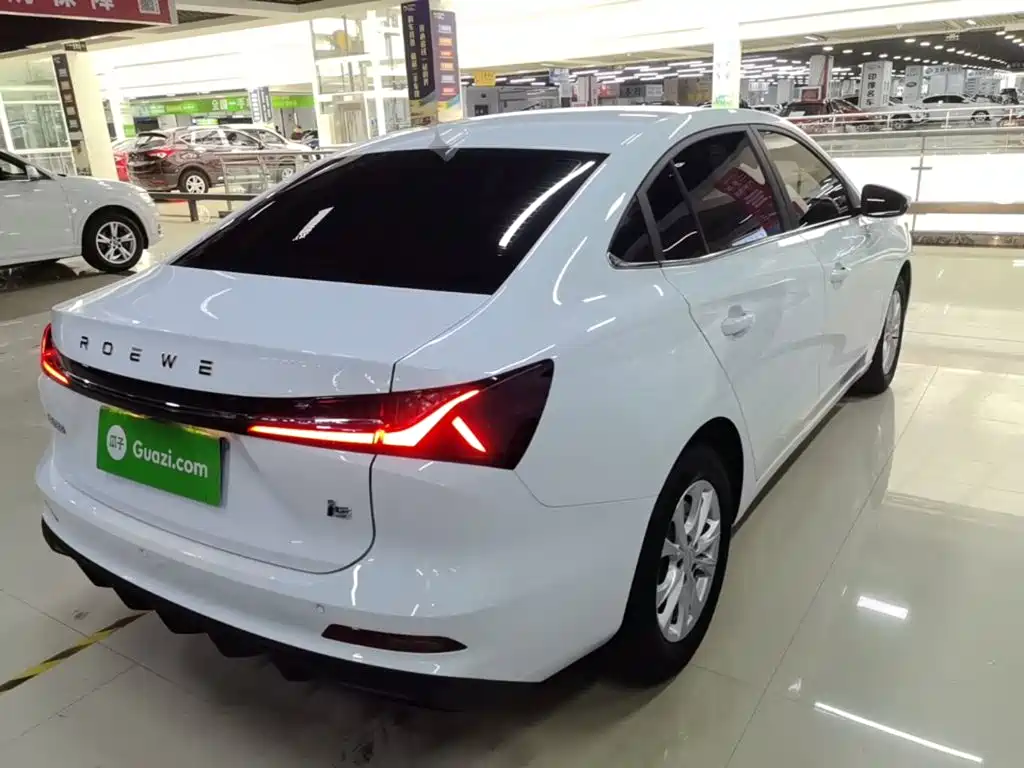 Roewe i5 — миниатюра 7