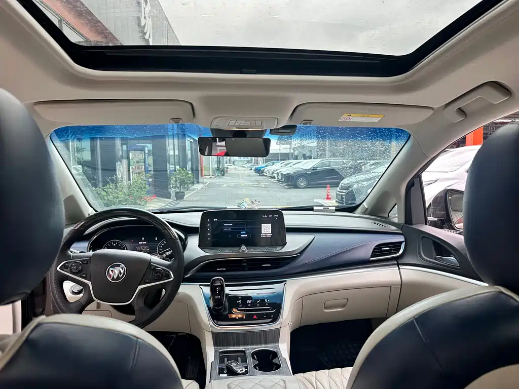 Buick GL8 — миниатюра 5