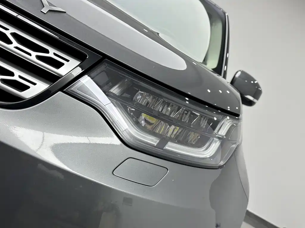 Land Rover Discovery — миниатюра 17