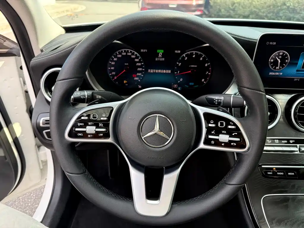 Mercedes-Benz C-Class — миниатюра 9