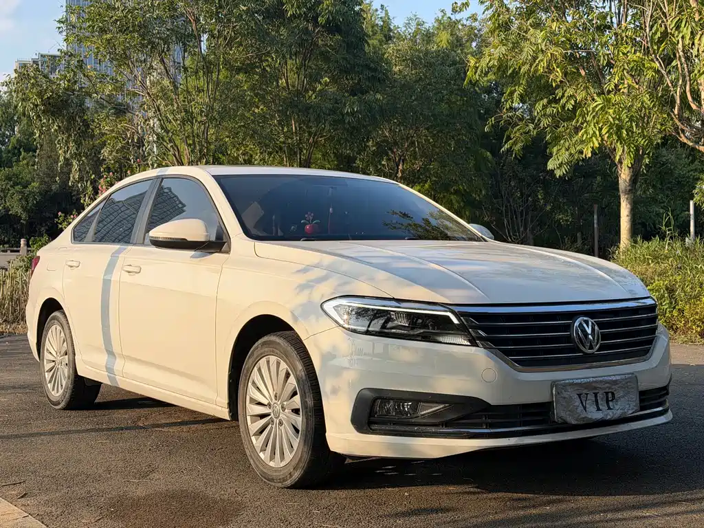 Volkswagen Lavida — миниатюра 3