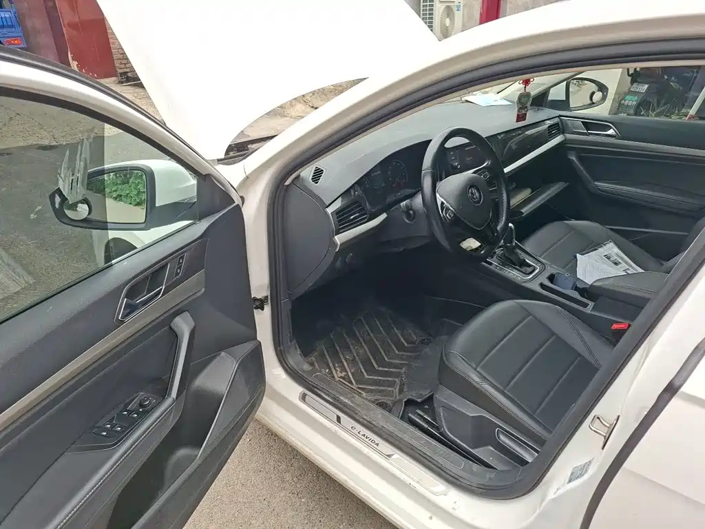 Volkswagen Lavida Pure Electric — миниатюра 17