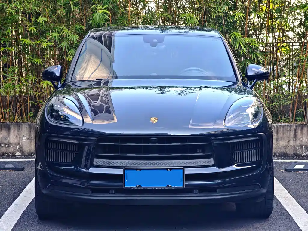 Porsche Macan — миниатюра 2