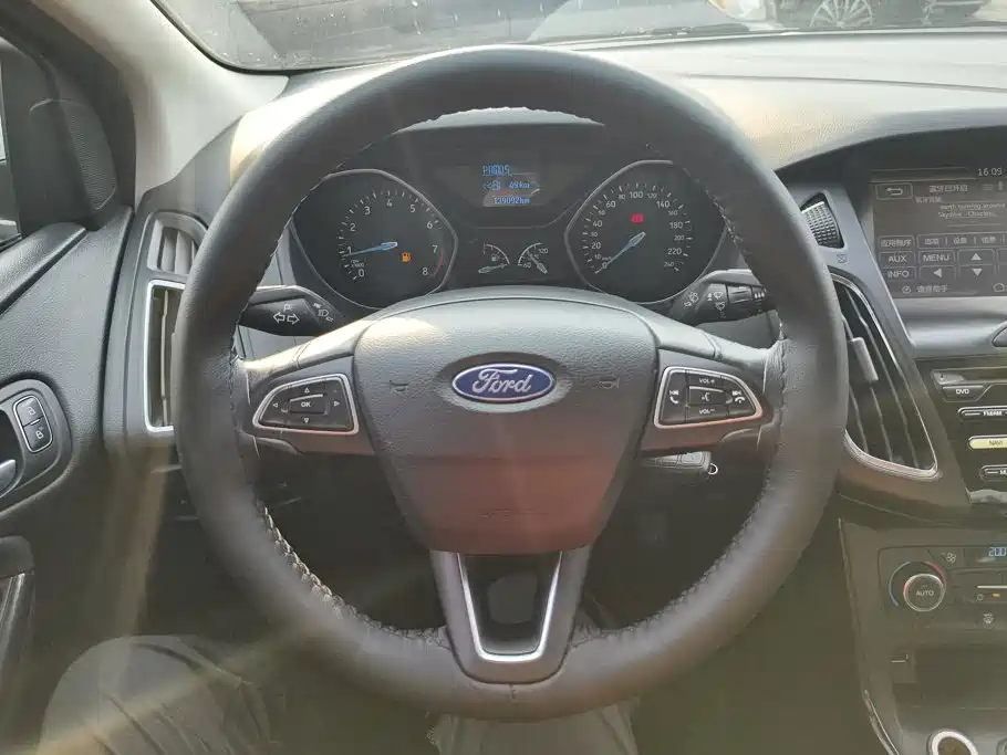 Ford Focus — миниатюра 15