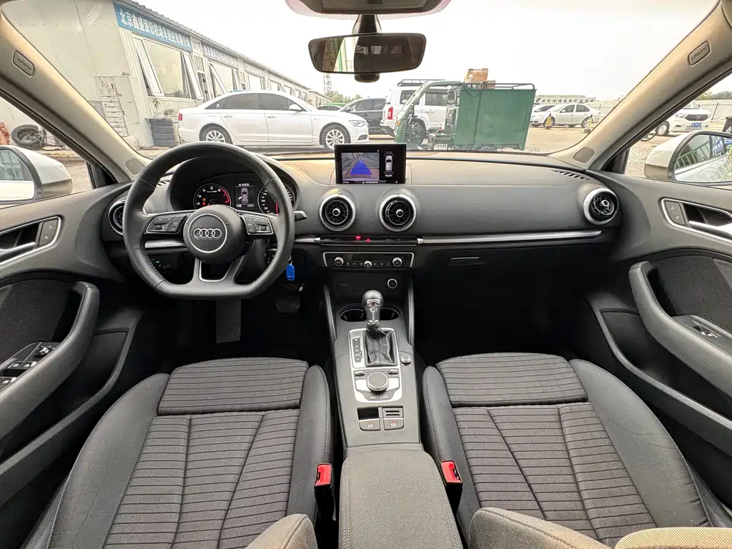 Audi A3 — миниатюра 10