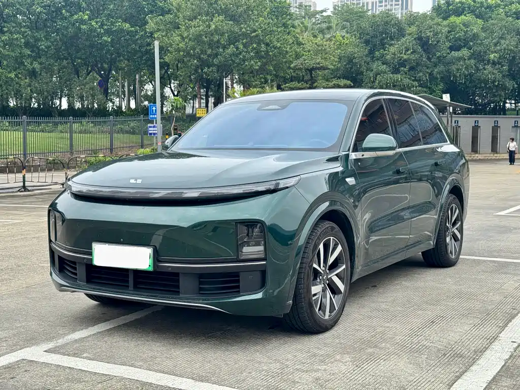 Li Auto Li L8 2023