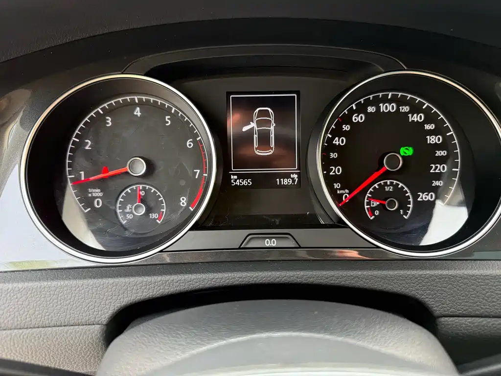 Volkswagen Golf — миниатюра 11