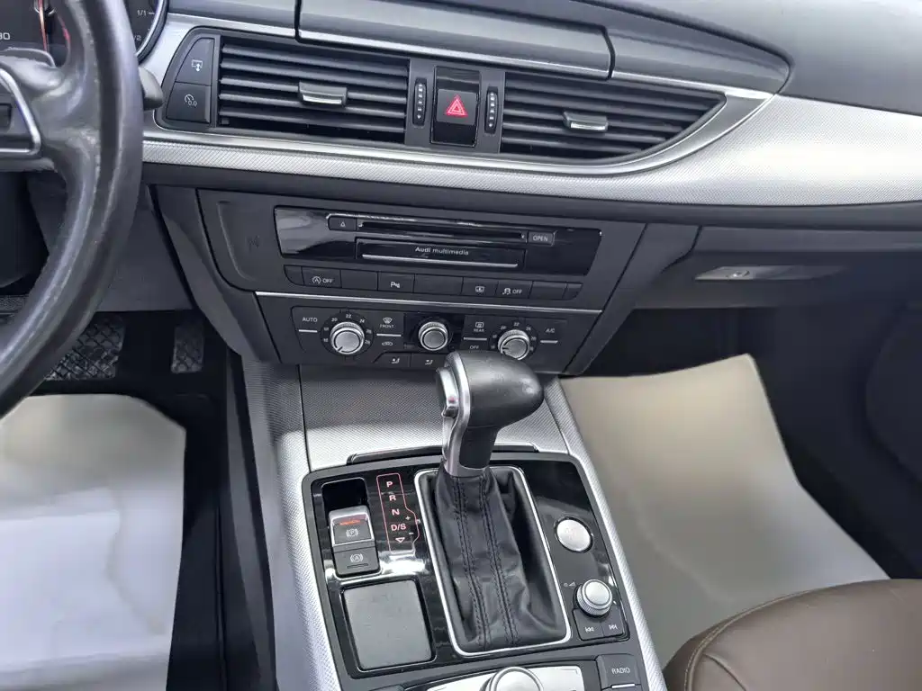 Audi A6L — миниатюра 13