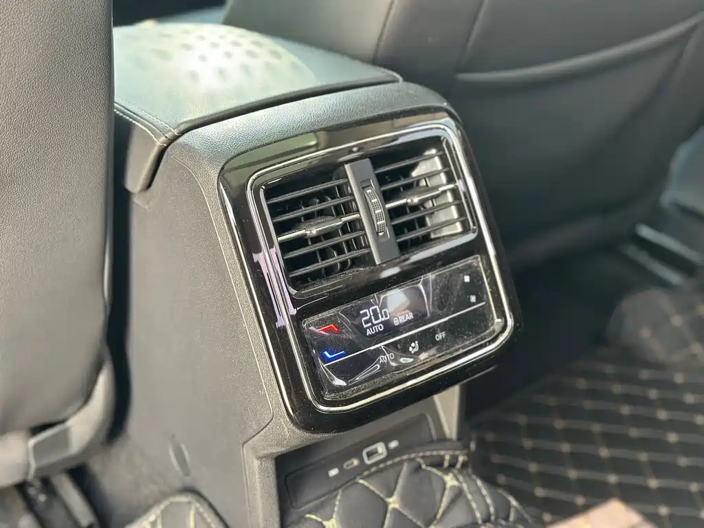 Volkswagen Passat — миниатюра 10