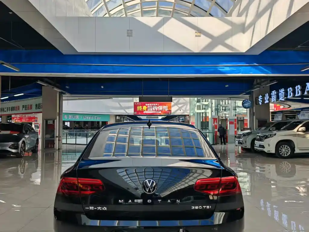 Volkswagen Magotan 2020 330TSI DSG Lead