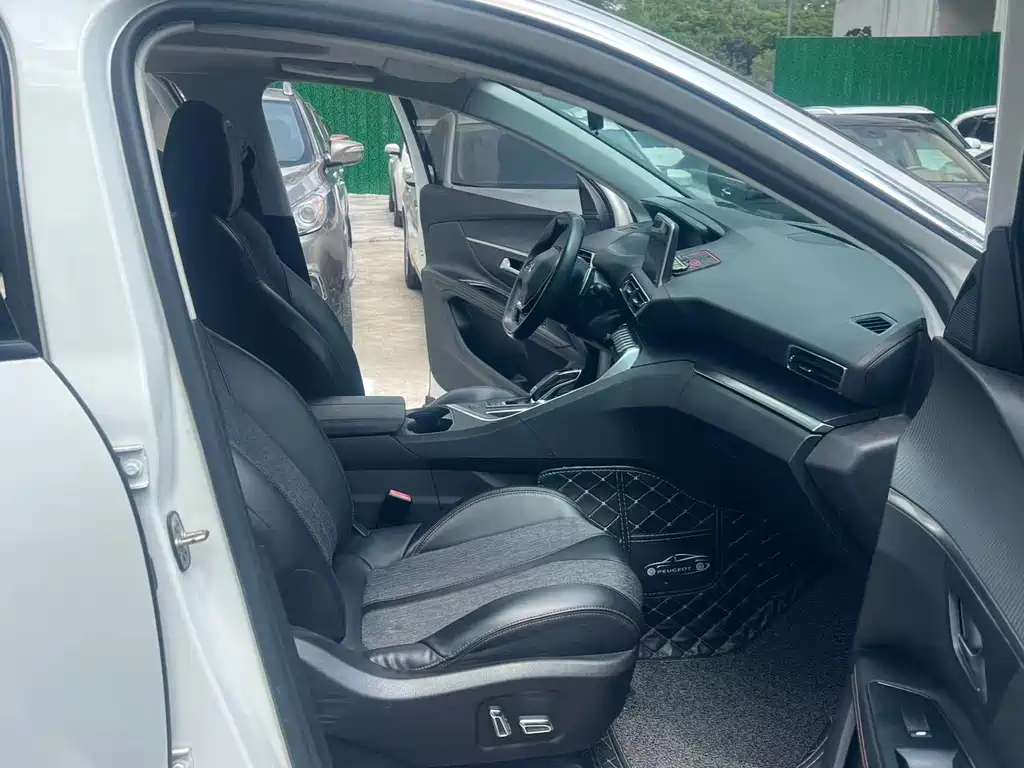 Peugeot 5008 — миниатюра 10