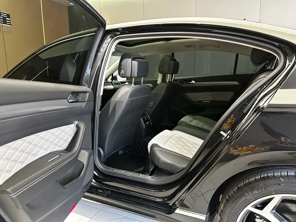 Volkswagen Magotan — миниатюра 10