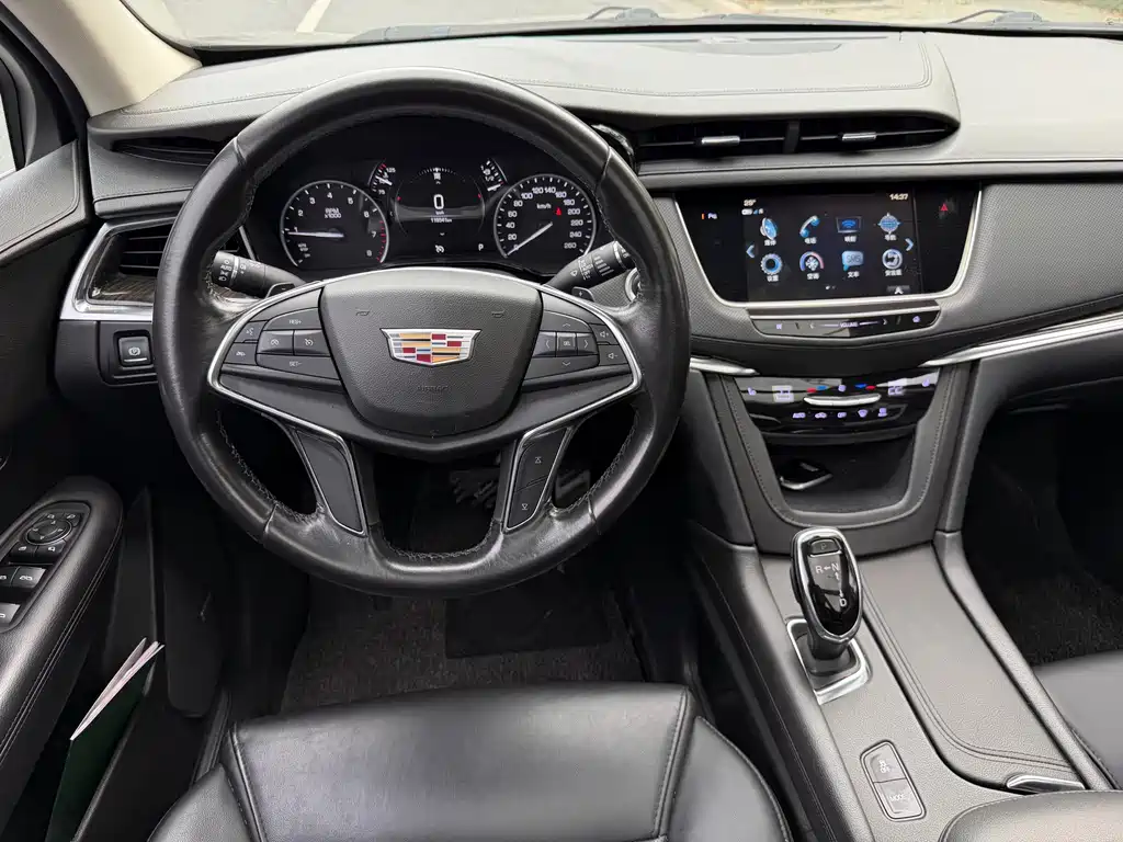 Cadillac XT5 — миниатюра 9