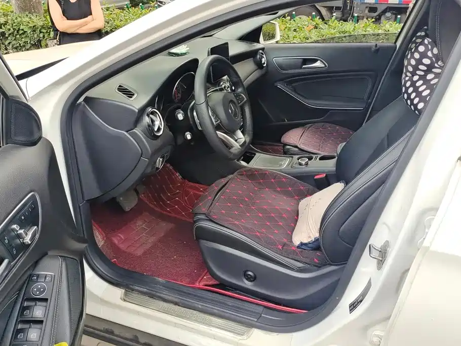 Mercedes-Benz GLA — миниатюра 9