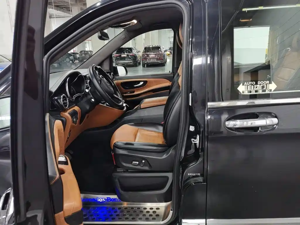 Mercedes-Benz V-Class — миниатюра 9