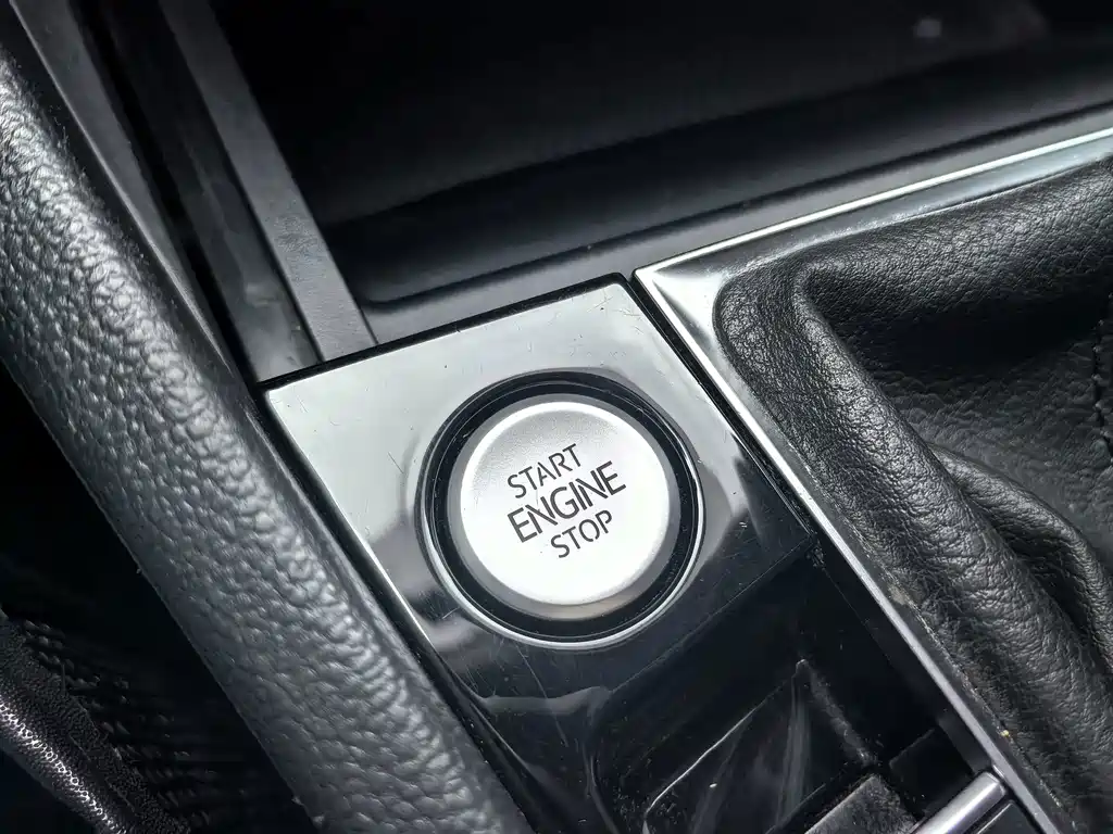 Volkswagen Sagitar — миниатюра 20