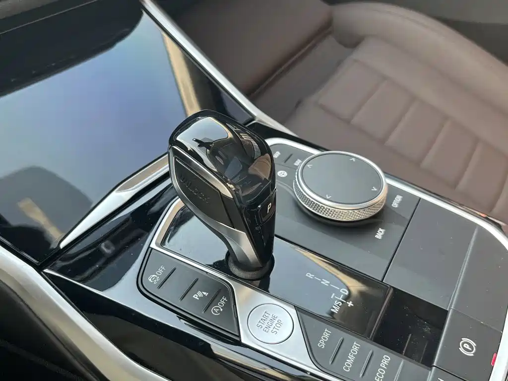 BMW 3 Series — миниатюра 15