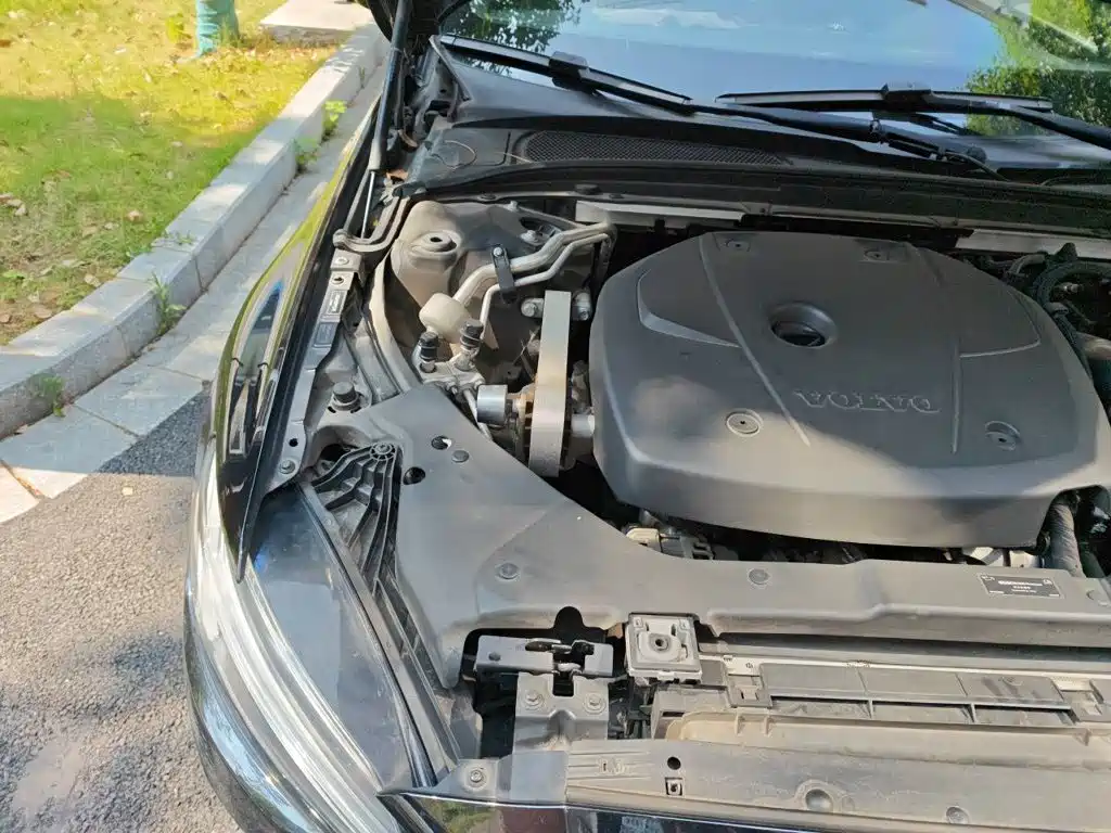 Volvo S60 — миниатюра 21