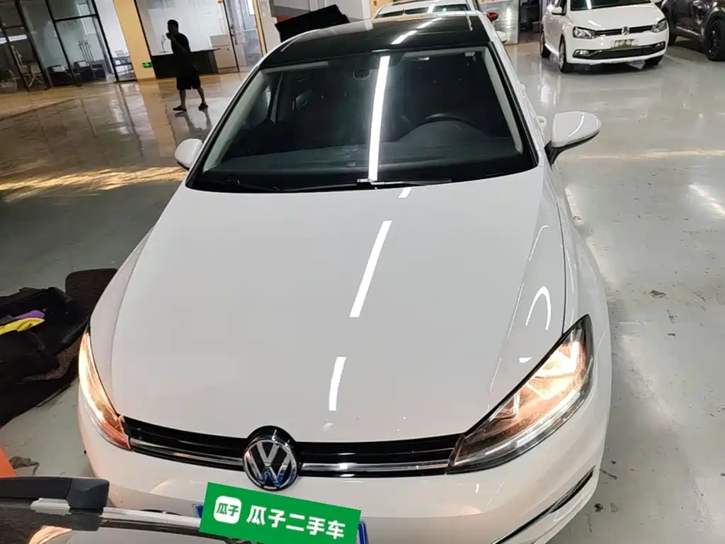 Volkswagen Golf — миниатюра 3